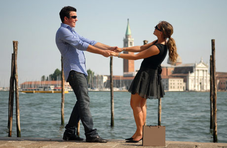 Guest Post: 5 Tips for Planning a Romantic Honeymoon in Europe