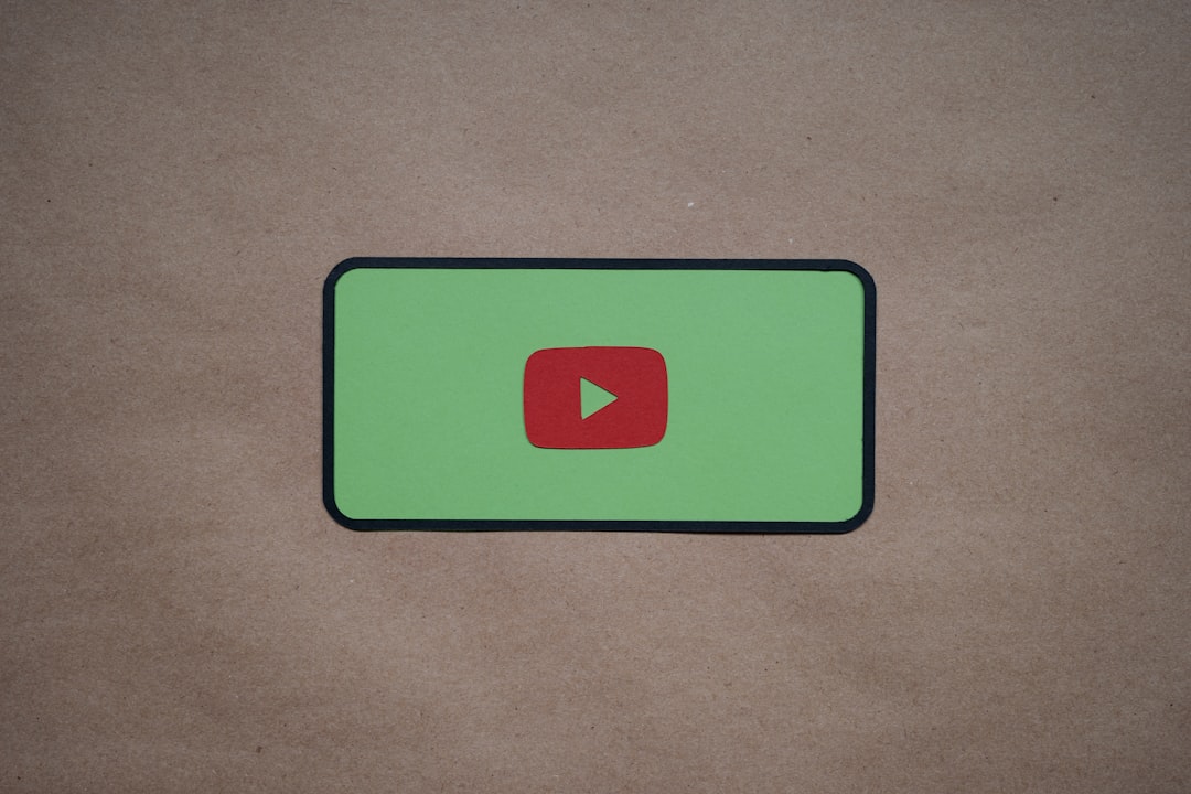 Video: Amazing Timelapse Video of European Landmarks Will Make you Board a Plane Today.