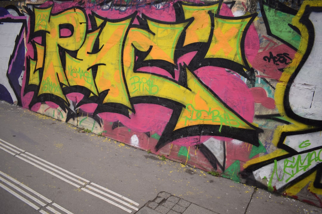 Dutch Slang & Street Talk: Sound Like a Local in the Netherlands