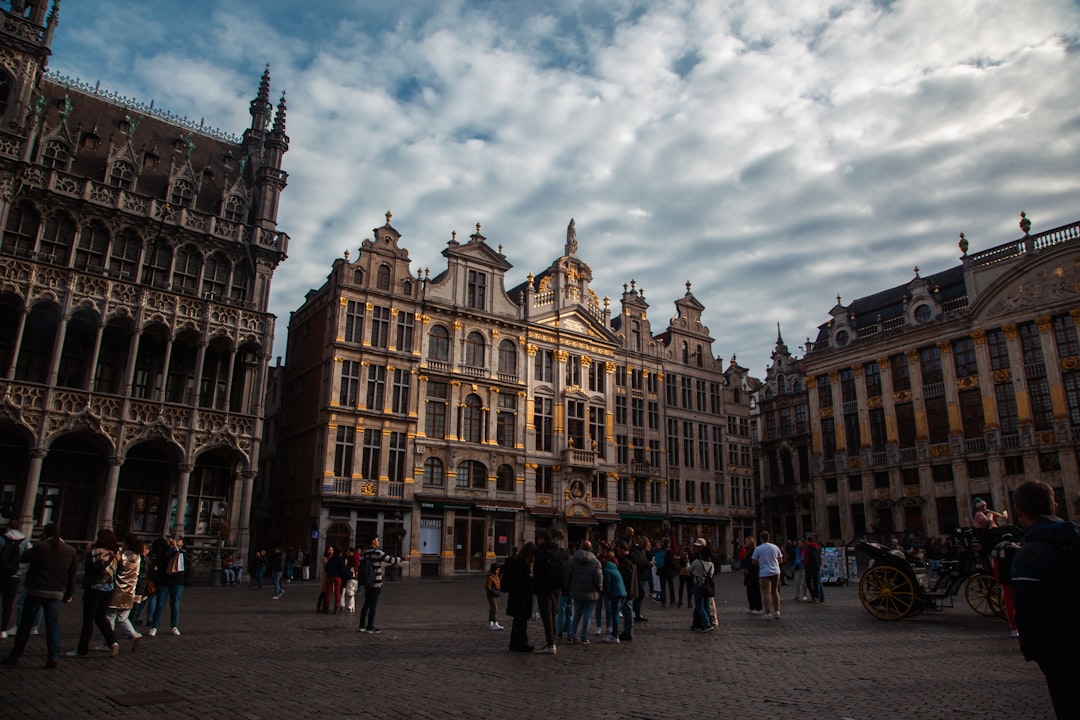 European Attitudes Toward Personal Space (And Why You’ll Stand Closer)