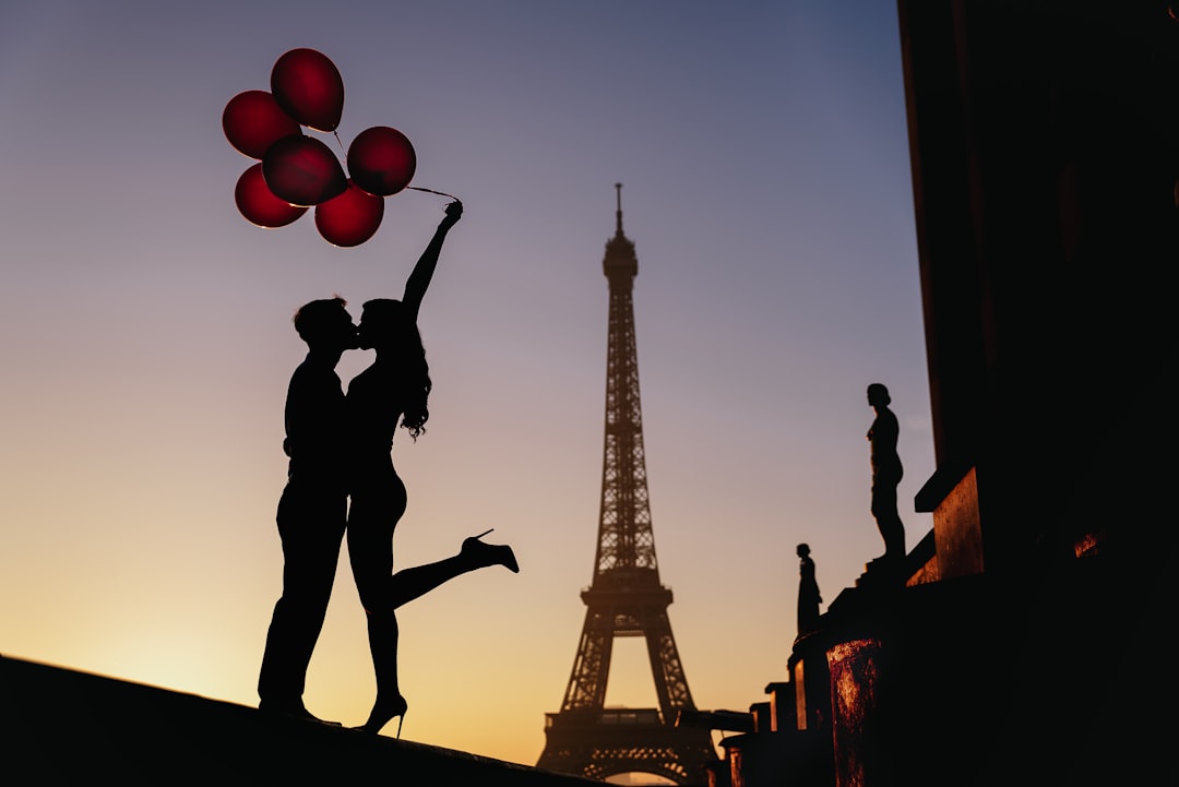 Flirting in French: The Art of Romance in the Language of Love