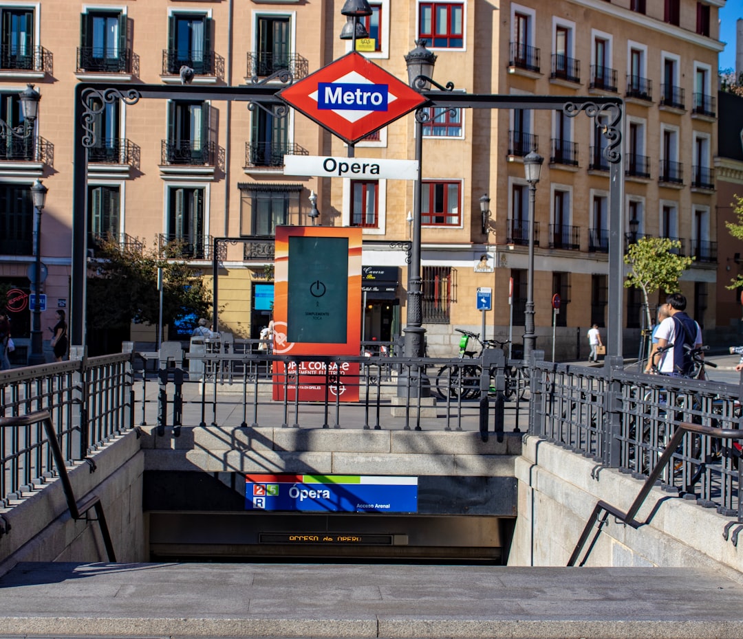 Getting Around Spain: Transportation Phrases Every Traveler Needs