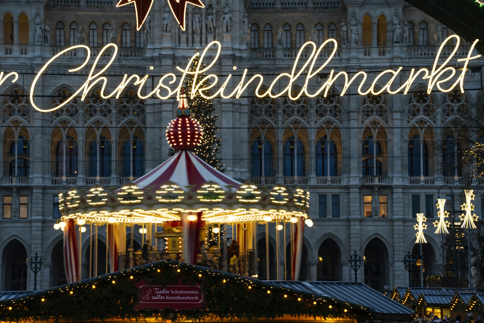 Irish Christmas Traditions: How Ireland Celebrates the Holidays