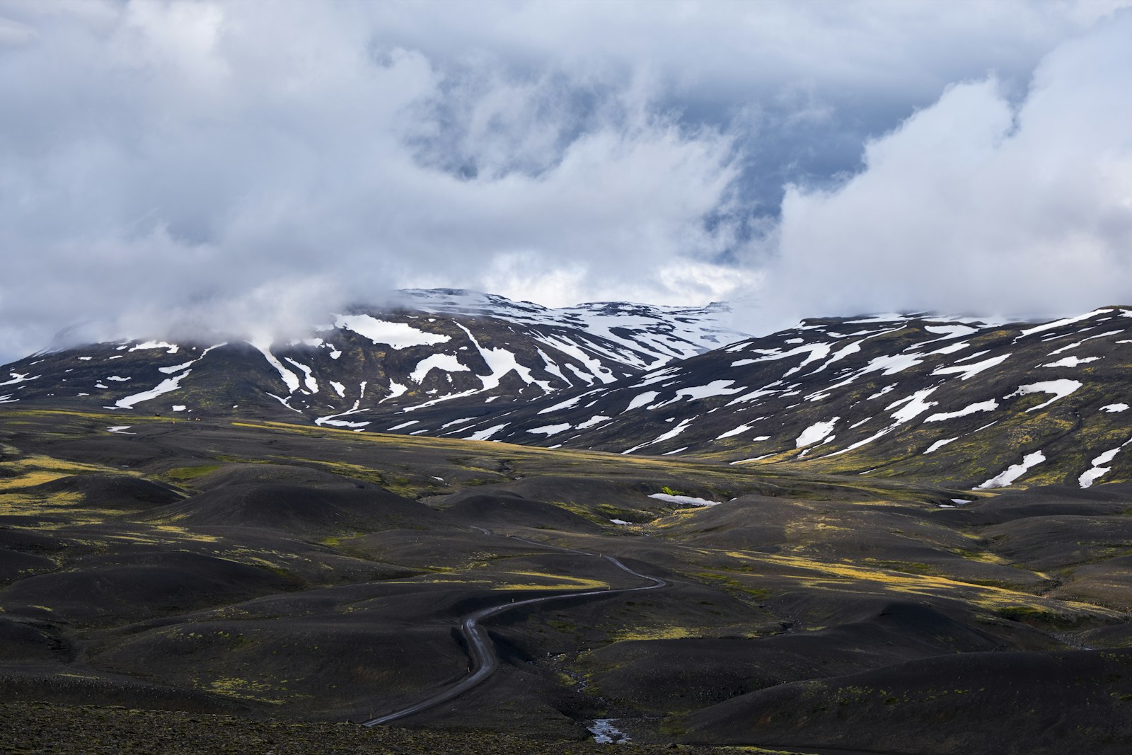 Day Hikes in Iceland: 15 Amazing Trails To Explore